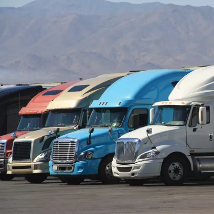 commercial-truck-insurance-truckes